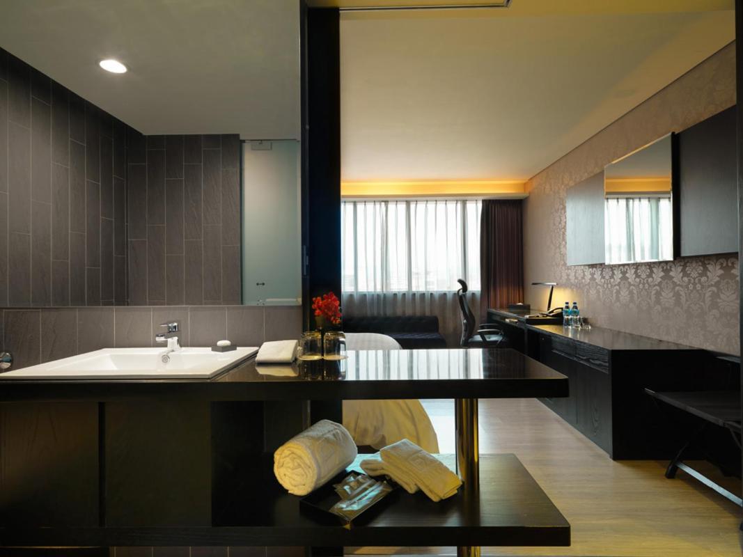 Fx Hotel Taipei Nanjing East Road Branch Экстерьер фото